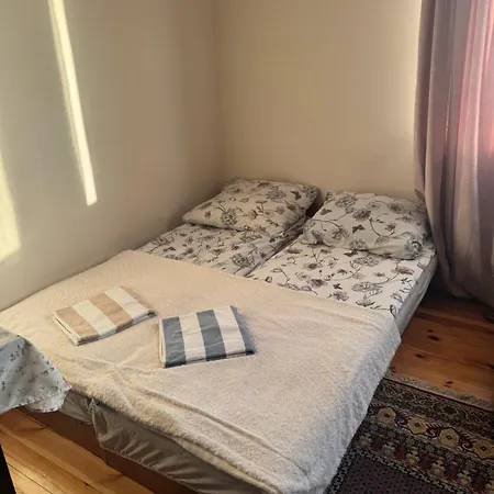 Pomarańczowy Pensjonat Junoszyno
